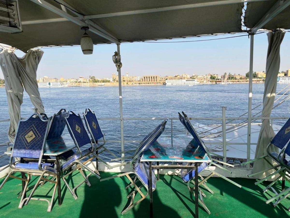 Floating Hotel- Happy Nile Boat Luxor Exterior photo