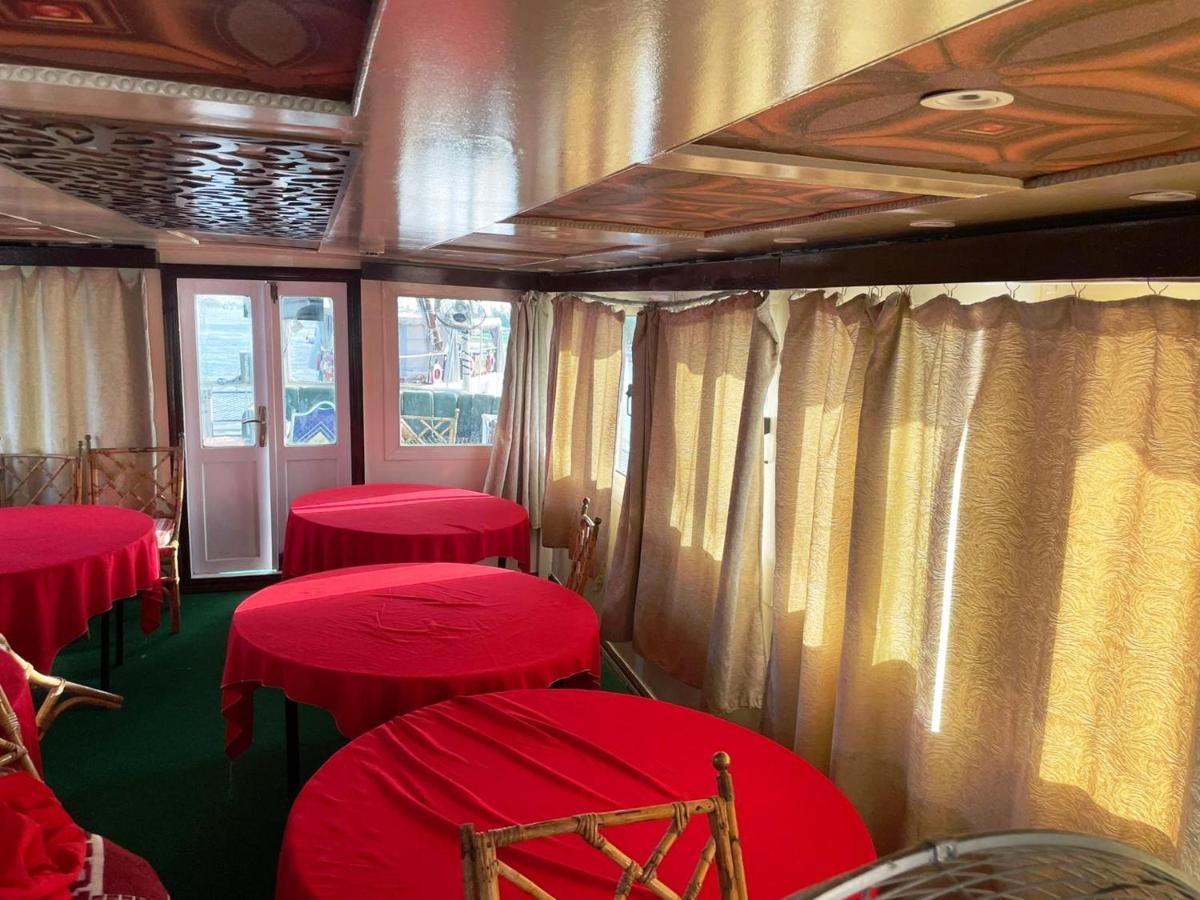 Floating Hotel- Happy Nile Boat Luxor Exterior photo